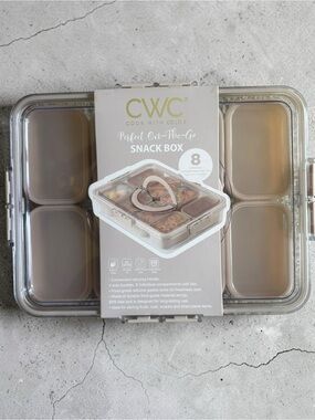 CWC Perfect On-The-Go Snack Box in beige